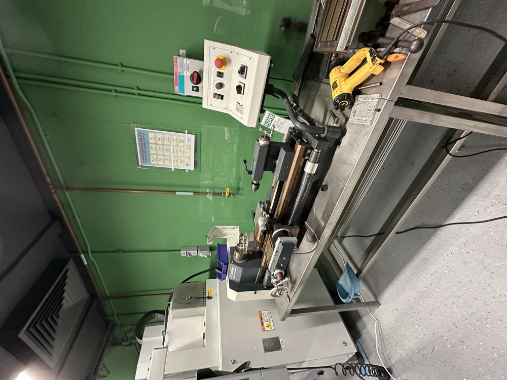 Compact lathe CC-D6000E